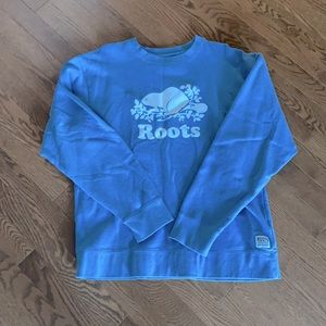 Roots blue crew neck size medium sweater